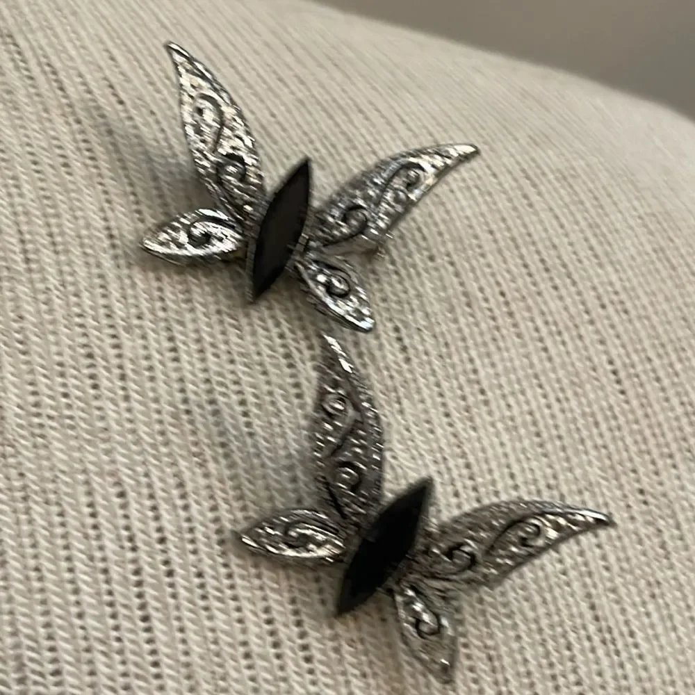 2 Vintage Sliver-tone Butterfly with Jet Black Rhinestone with Bracelet